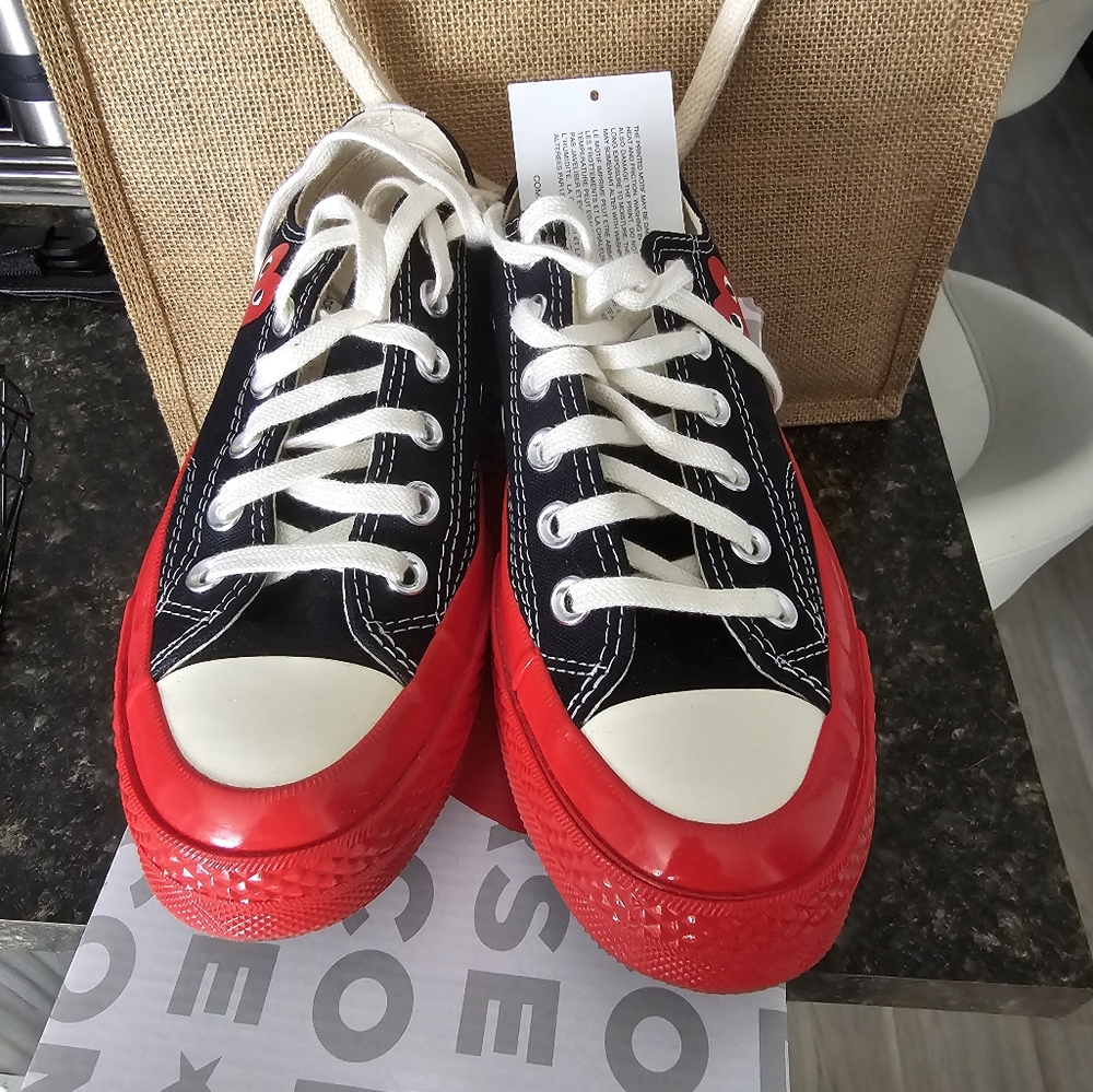 Converse Play